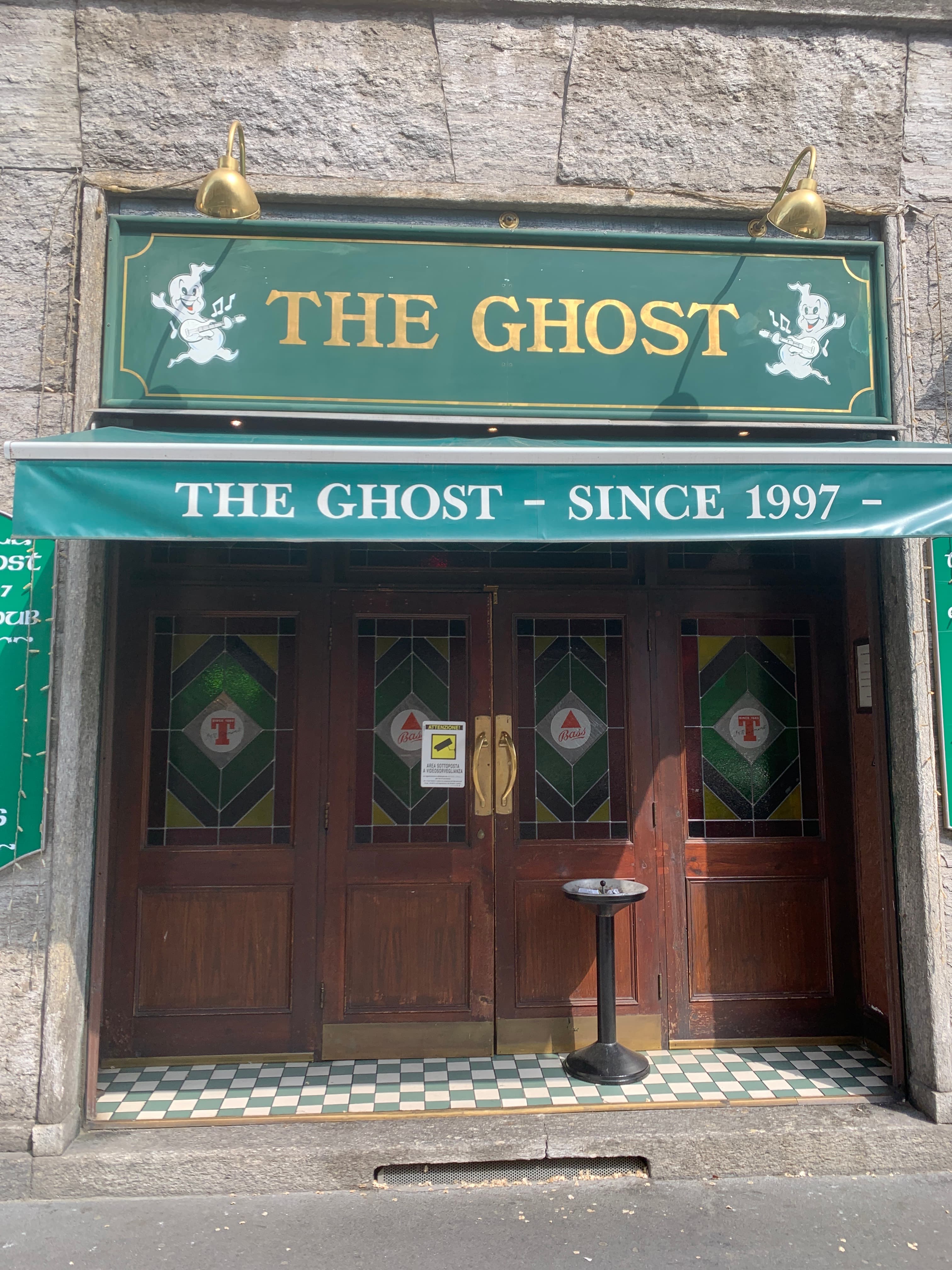 The ghost pub